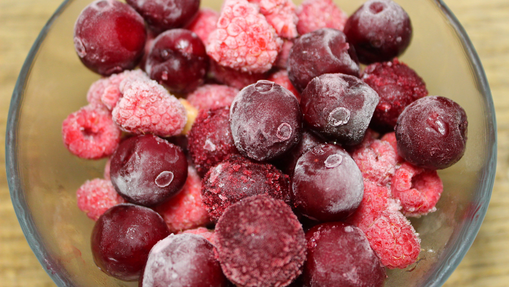 How to Defrost Frozen Fruits